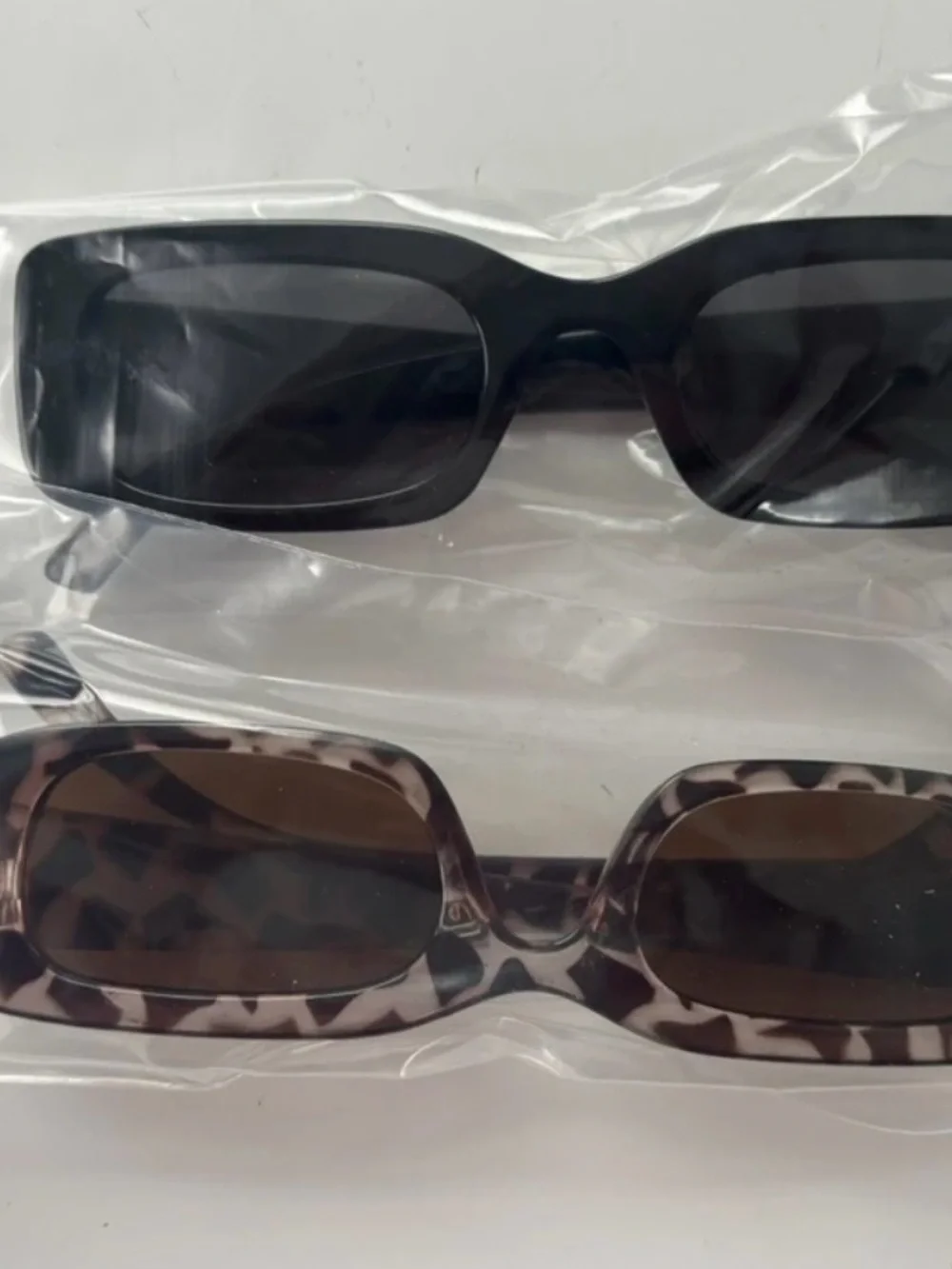 Brand new Leopard and Black Sunglasses - Women Accessories